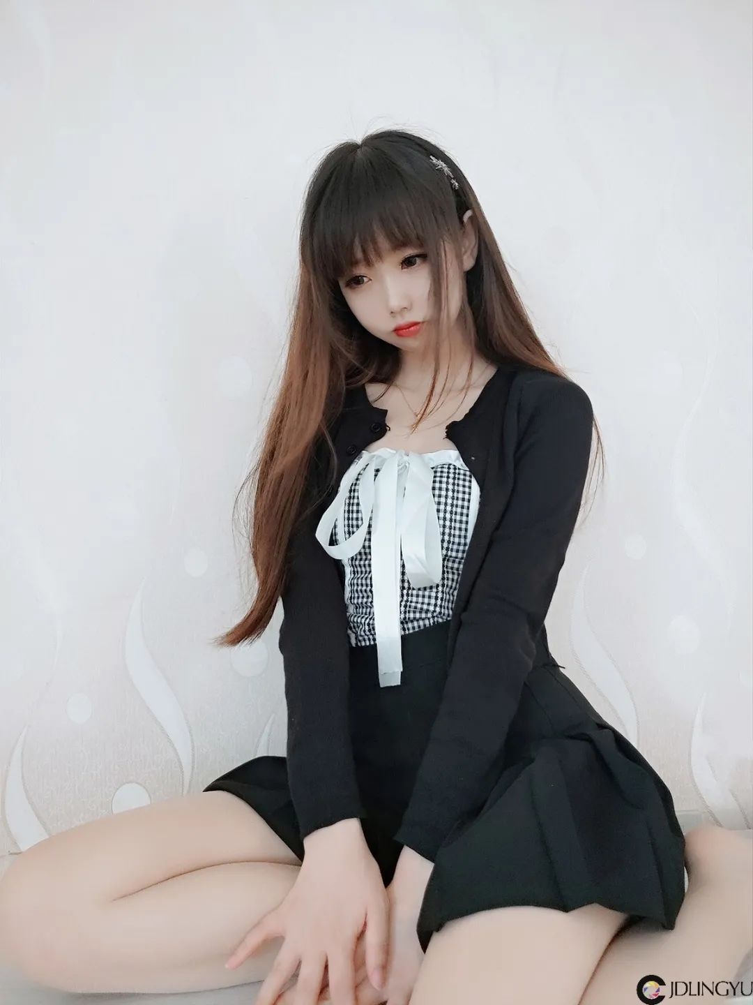 妹子絲襪都破了，好心疼??！插圖26