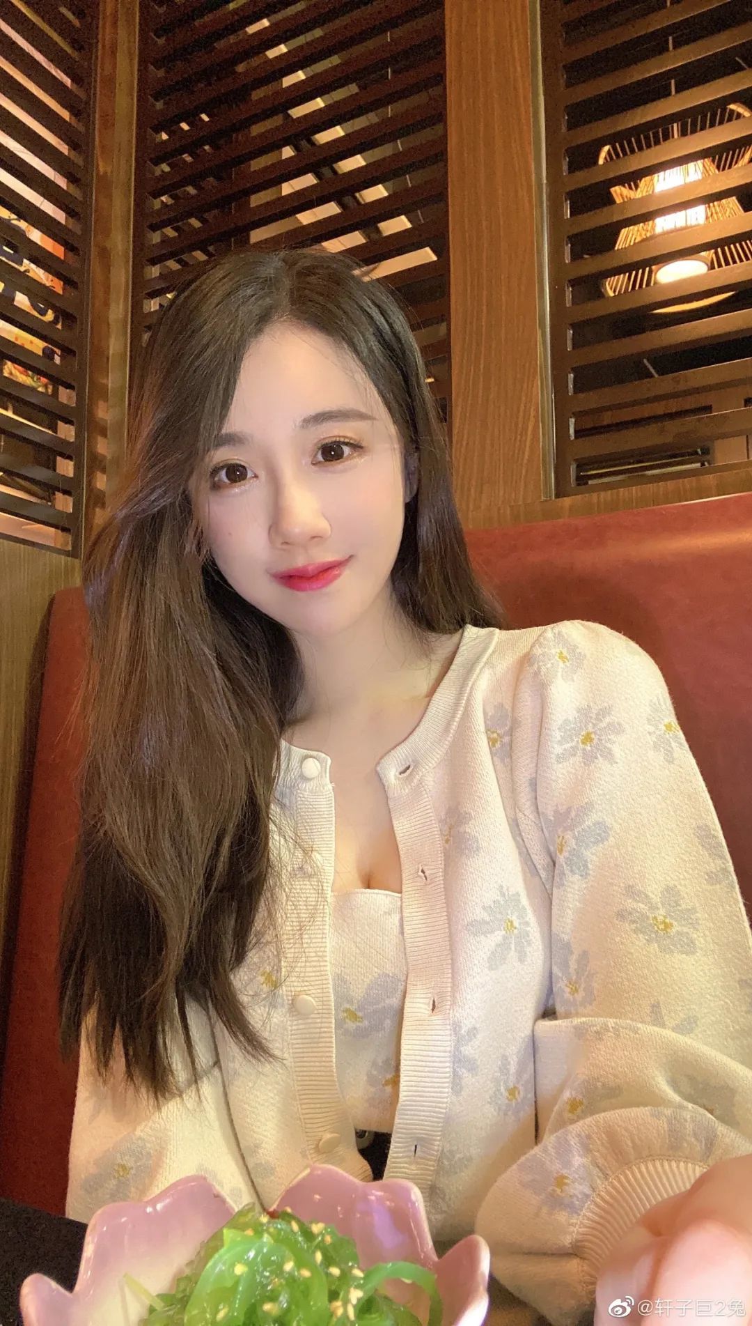 小姐姐?睡過站了，要不要叫醒她？插圖32