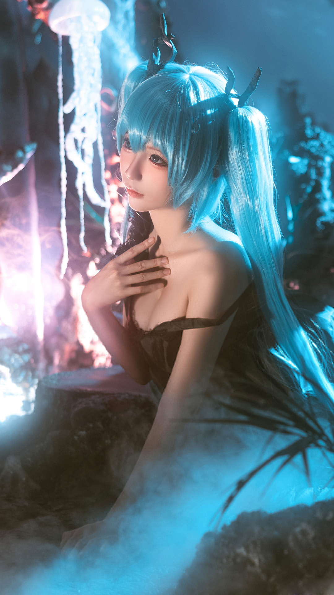 蠢沫沫《深海少女》圖插圖2